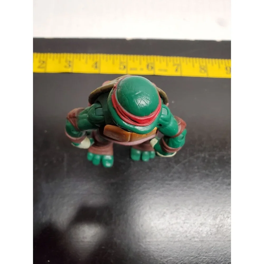 Vintage Teenage Mutant Ninja Turtles Raphael Action Figure 2012